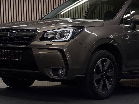 Subaru Forester 3 of 5