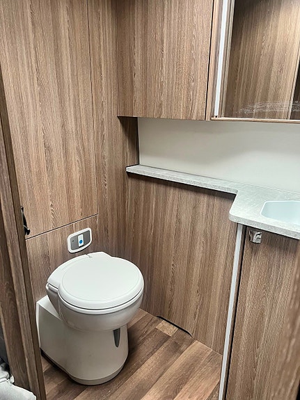 KABE Royal 740 TDL KS 4 of 9