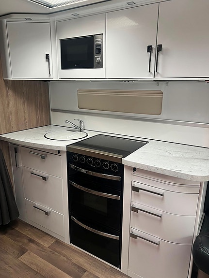 KABE Royal 740 TDL KS 6 of 9