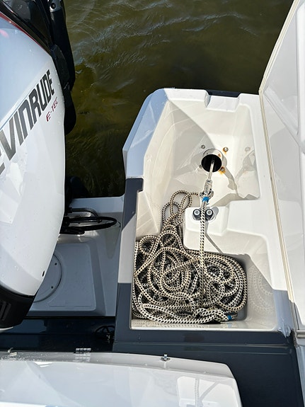 Sting 610 BR 150 hk Evinrude E-Tec G2 6 of 10