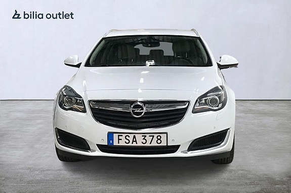 Opel Insignia 3 of 5