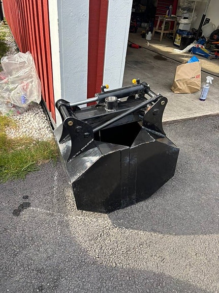 Bonnet Logtrailer 450 hydraulisk skogsvagn med ramstyrning 2 of 8