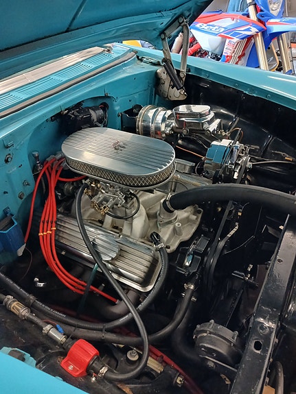 Chevrolet Bel Air 2 of 5