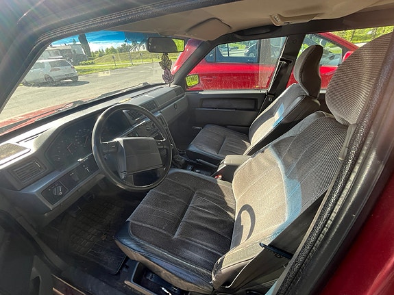 Volvo 940 3 of 5