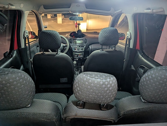 Toyota Yaris Verso 16 of 17