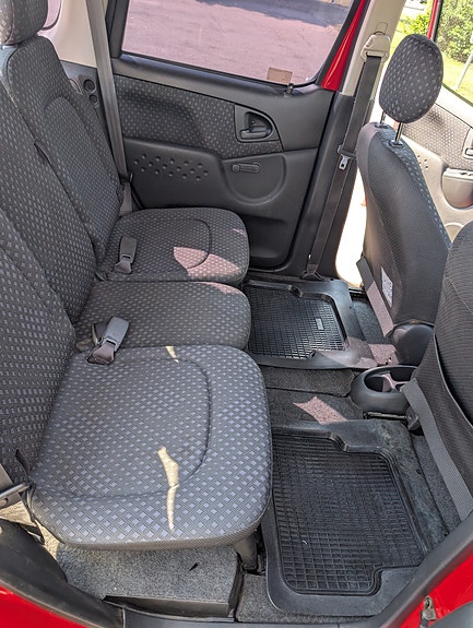 Toyota Yaris Verso 10 of 17