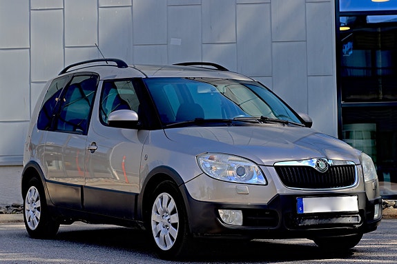 Skoda Roomster Scout 3 of 5