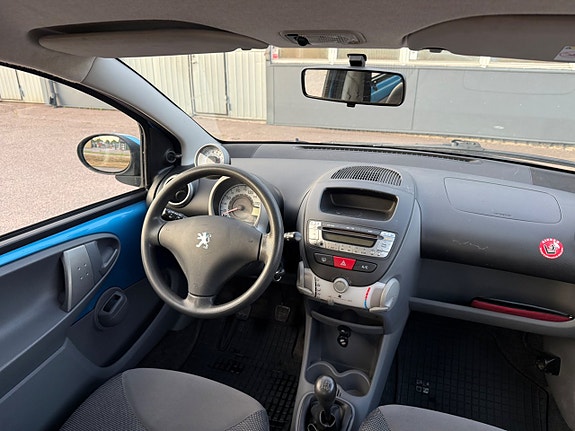 Peugeot 107 14 of 24