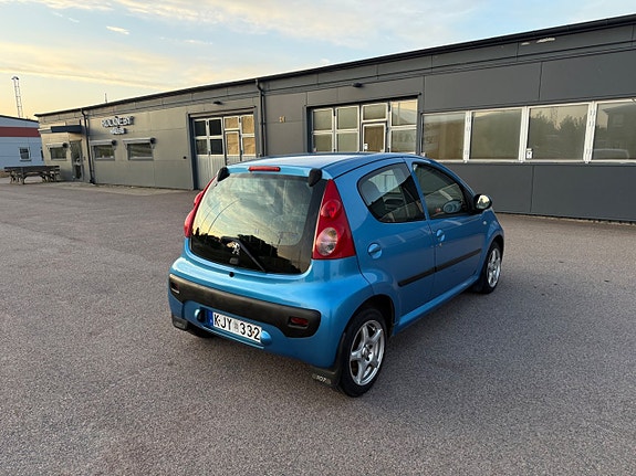Peugeot 107 11 of 24