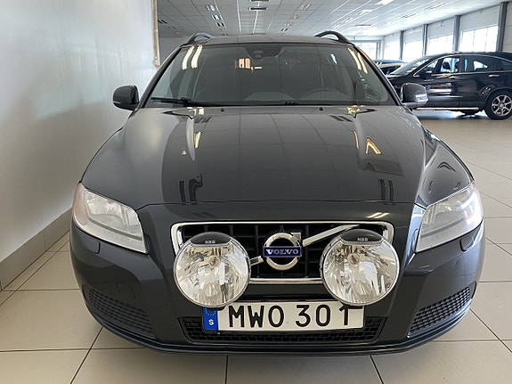 Volvo V70 7 of 14