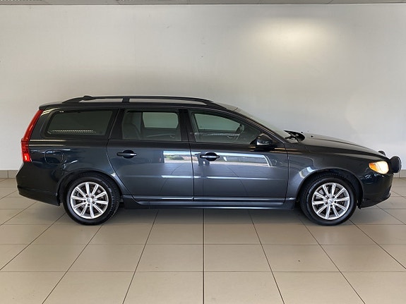 Volvo V70 6 of 14