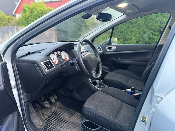 Peugeot 307 5 of 5