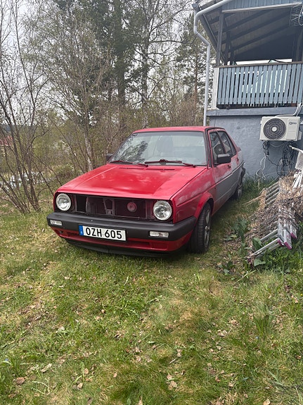 Volkswagen Jetta 3 of 5