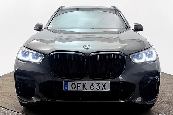 BMW X5 3 of 5