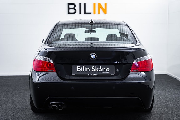 BMW 525 11 of 24