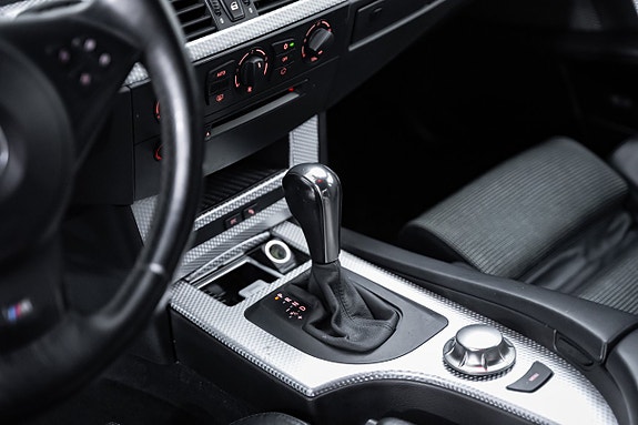 BMW 525 17 of 24