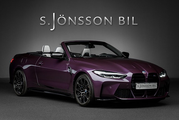 BMW M4 3 of 5