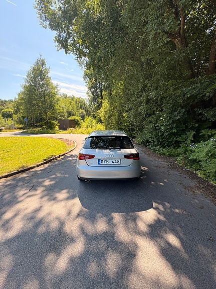 Audi A3 3 of 5