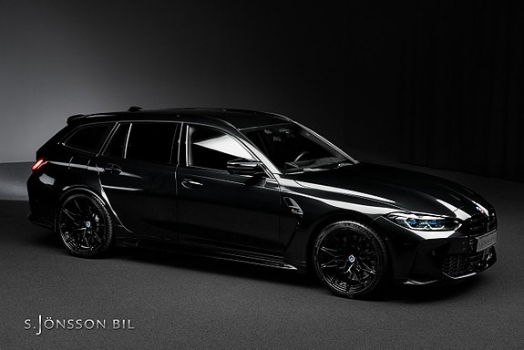 BMW M3 5 of 5