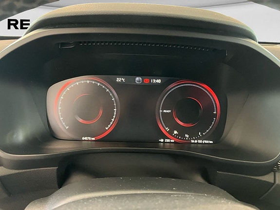 Volvo XC40 12 of 15