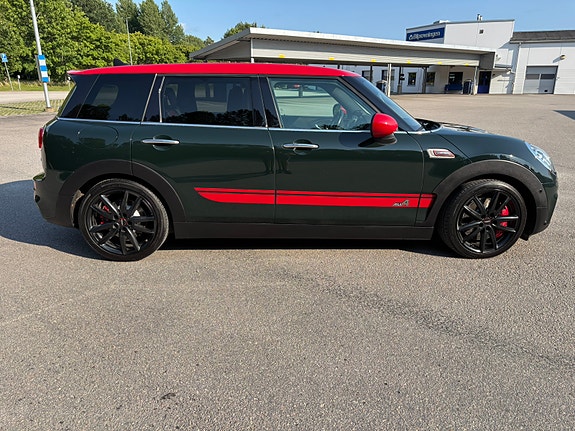 MINI John Cooper Works 2 of 5
