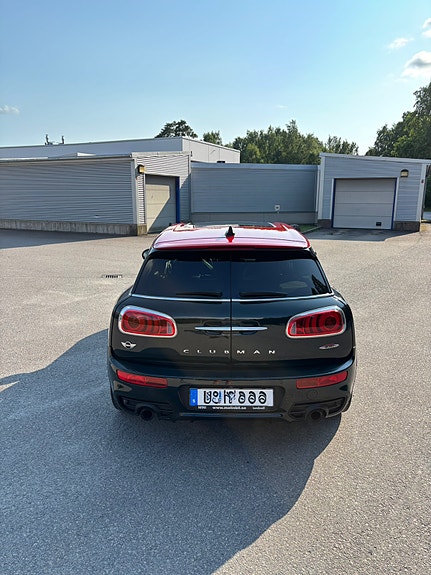 MINI John Cooper Works 3 of 5