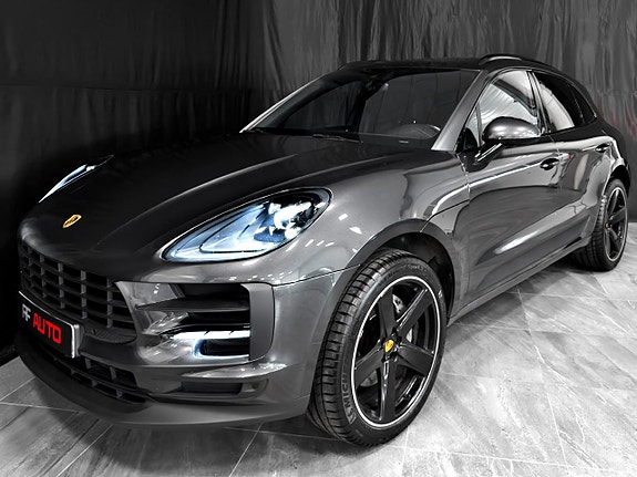 Porsche Macan S 3 of 5