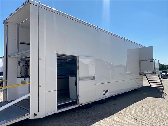 Jung Racetrailer A6 JUNG Low Bed GT2 2022 5 of 14