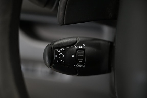 Peugeot Expert 24 of 28