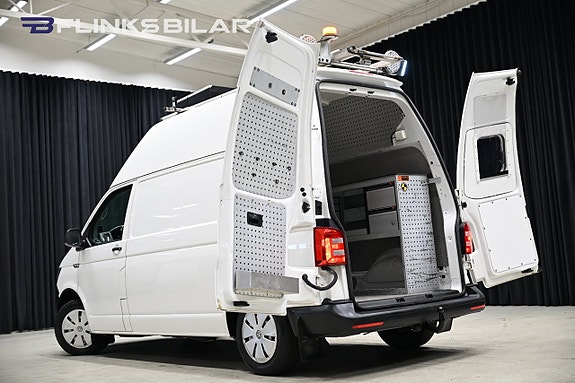 Volkswagen Transporter 6 of 28