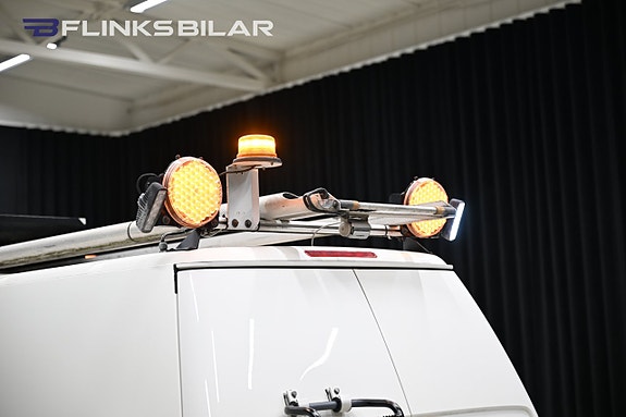 Volkswagen Transporter 13 of 28