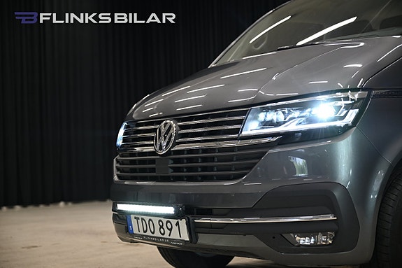 Volkswagen Caravelle 14 of 30