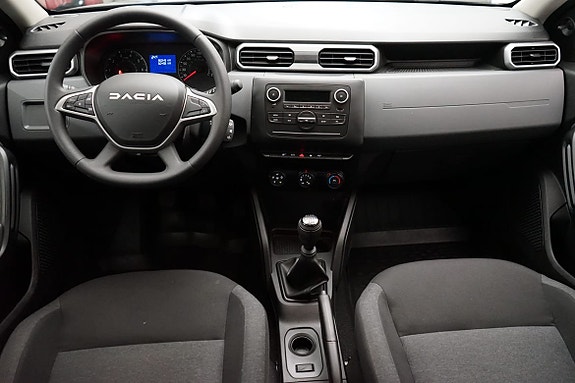 Dacia Duster 6 of 12
