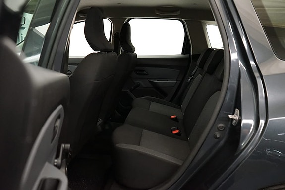 Dacia Duster 7 of 12