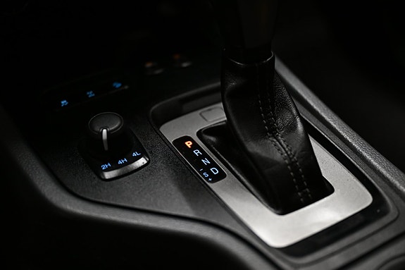 Ford Ranger 15 of 28