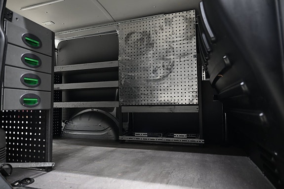 Volkswagen Transporter 16 of 30