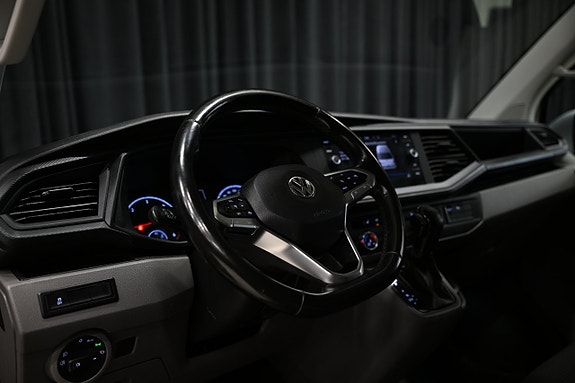 Volkswagen Transporter 21 of 30