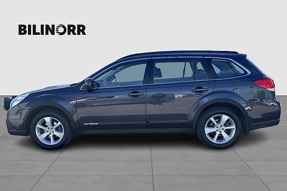 Subaru Outback 3 of 5