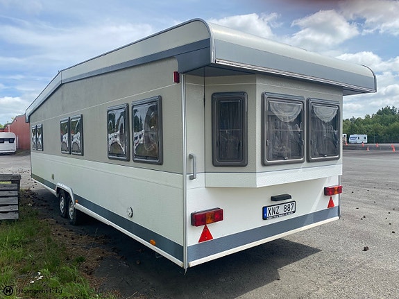Hobby 750 Uml LANDHAUS 2 of 9