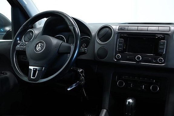 Volkswagen Amarok 6 of 14