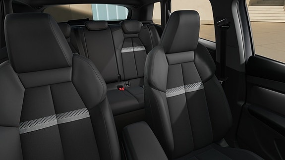 Audi Q4 e-tron 10 of 11