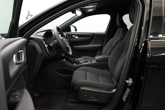 Volvo EX40 5 of 5