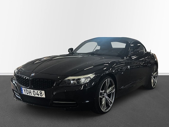 BMW Z4 2 of 13