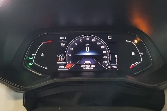 Renault Clio 16 of 21