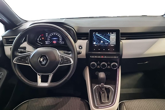 Renault Clio 10 of 21