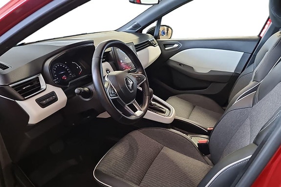 Renault Clio 14 of 21
