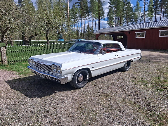 Chevrolet Impala 5 of 5