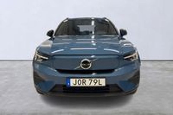 Volvo EX40 7 of 10