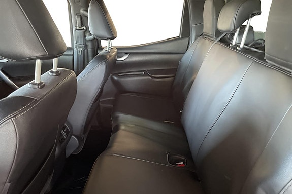 Mercedes-Benz X250 d 10 of 23