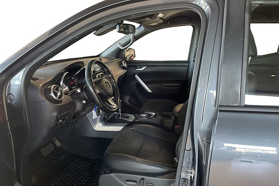 Mercedes-Benz X250 d 7 of 23